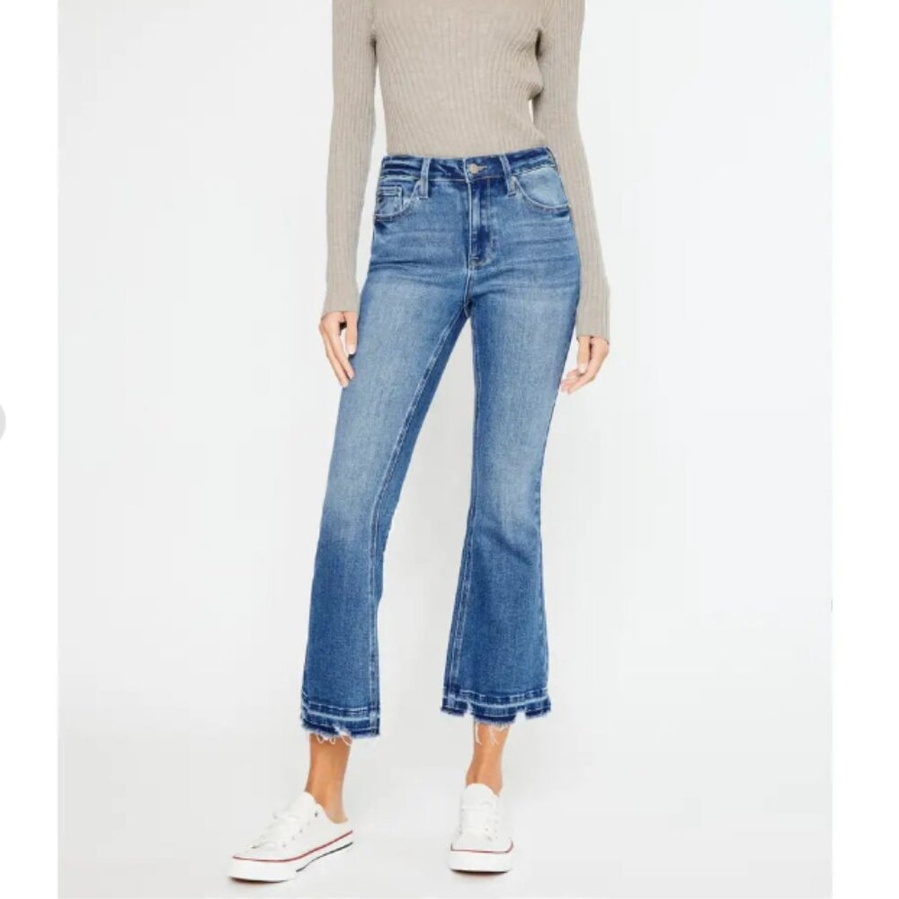 KanCan Cropped Jeans